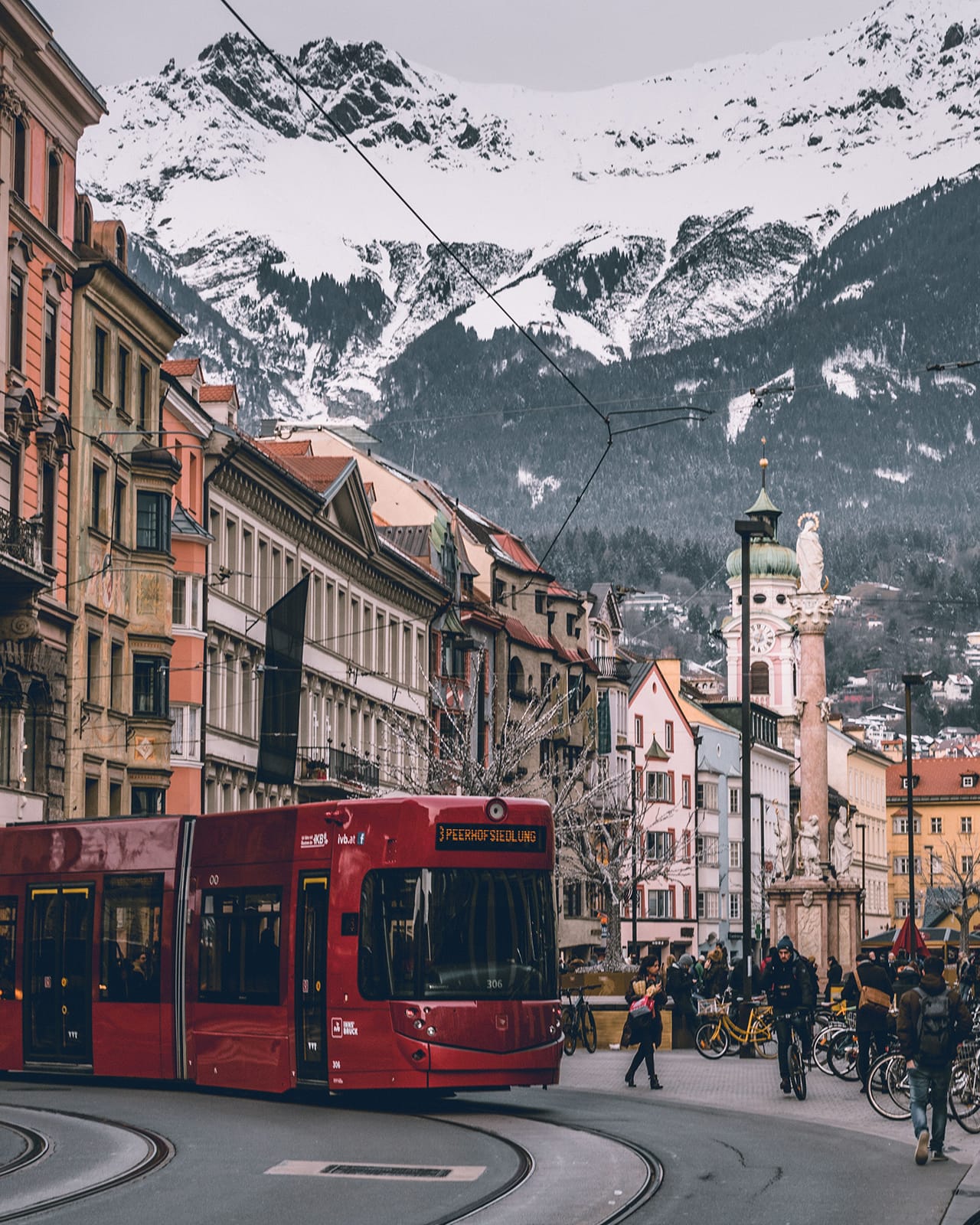 michelangelo-azzariti-J9FVzjIDTJQ-unsplash